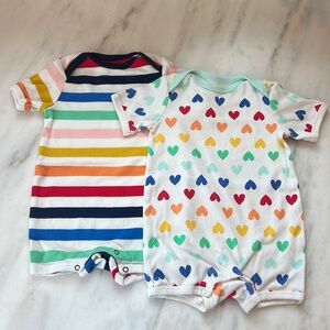 Primary Short Sleeve Bodysuits (Bundle) size 9-12 months